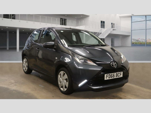 Toyota AYGO  1.0 VVT-i x-play Euro 6 5dr
