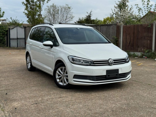 Volkswagen Touran   VOLKSWAGEN TOURANE TSI COMFORT LINE