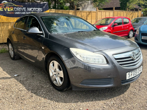 Vauxhall Insignia  1.8 16V Exclusiv Euro 5 5dr
