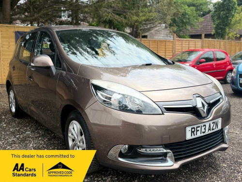 Renault Scenic  1.5 dCi ENERGY Dynamique TomTom Euro 5 (s/s) 5dr
