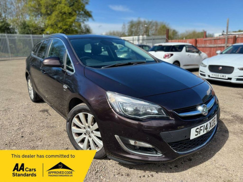 Vauxhall Astra  2.0 CDTi Elite Sports Tourer Auto Euro 5 5dr