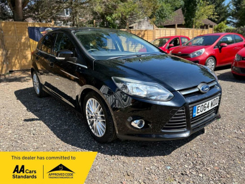 Ford Focus  1.0T EcoBoost Zetec Euro 5 (s/s) 5dr
