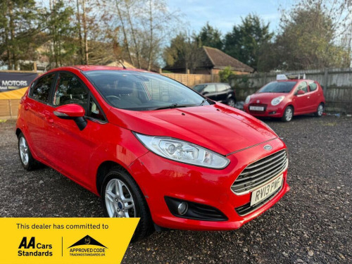 Ford Fiesta  1.0 Zetec Euro 5 (s/s) 5dr 