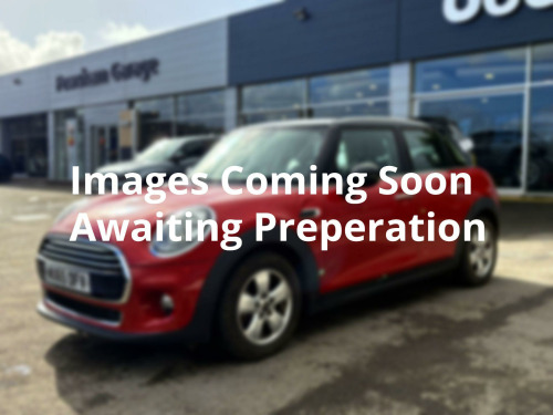 MINI Hatch  1.5 Cooper 5dr