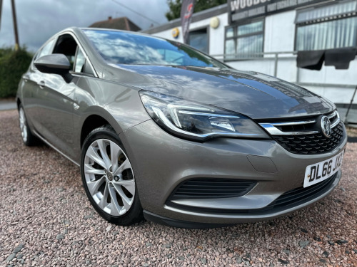 Vauxhall Astra  1.4i 16V Design 5dr