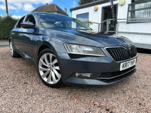 Skoda Superb  2.0 TSI SE L Executive Hatchback 5dr Petrol DSG Euro 6 (s/s) (220 ps)