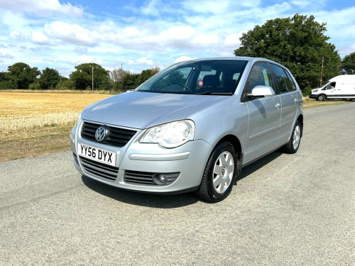 Volkswagen Polo S 5-Door
