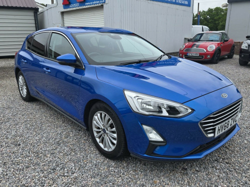 Ford Focus  1.0T EcoBoost Titanium Euro 6 (s/s) 5dr