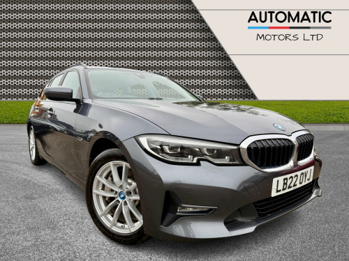 BMW 3 Series  2.0 330e 12kWh SE Pro Touring 5dr Petrol Plug-in Hybrid Auto Euro 6 (s/s) (
