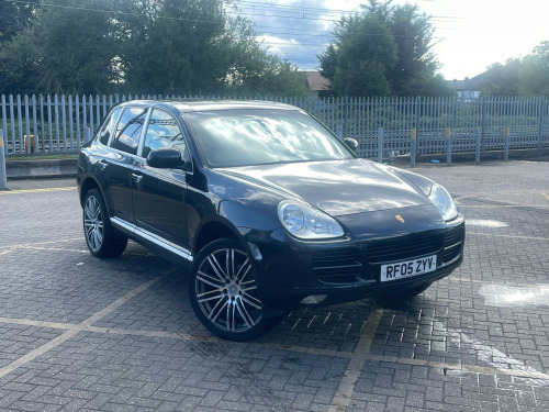Porsche Cayenne  3.2 V6 SUV 5dr Petrol Tiptronic S AWD (324 g/km, 250 bhp)