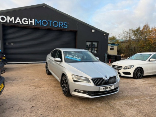 Skoda Superb  2.0 TDI SE L Executive Hatchback 5dr Diesel Manual Euro 6 (s/s) (150 ps) 