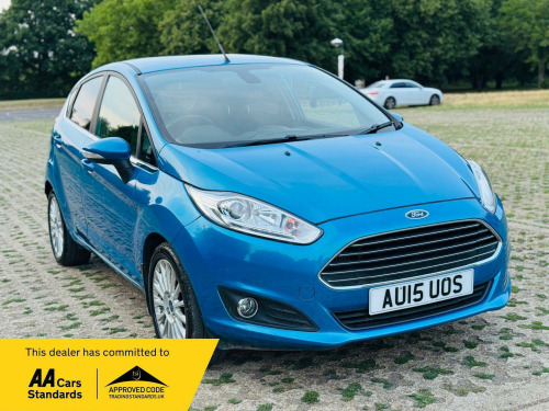 Ford Fiesta  1.0T EcoBoost Titanium Euro 5 (s/s) 5dr