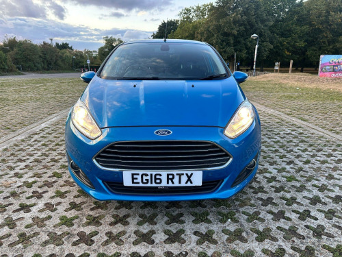 Ford Fiesta  1.0T EcoBoost Titanium Hatchback 5dr Petrol Manual Euro 6 (s/s) (100 ps)