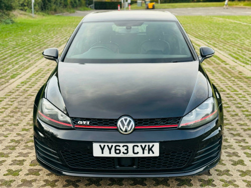 Volkswagen Golf  2.0 TSI BlueMotion Tech GTI Hatchback 5dr Petrol Manual Euro 6 (s/s) (220 p