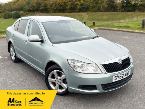 Skoda Octavia  1.4 TSI SE Hatchback 5dr Petrol DSG Euro 5 (122 ps)