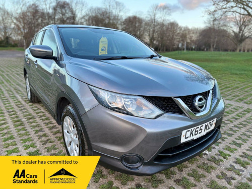Nissan Qashqai  1.2 DIG-T Visia SUV 5dr Petrol Manual 2WD Euro 6 (s/s) (115 ps)