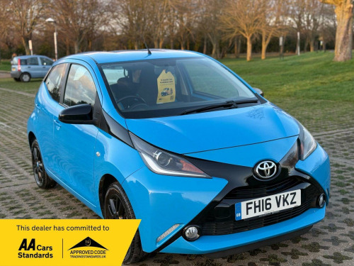 Toyota AYGO  1.0 VVT-i x-cite Hatchback 5dr Petrol Manual Euro 6 (68 ps) 