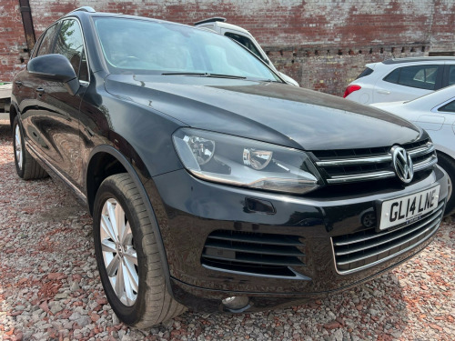 Volkswagen Touareg  3.0 TDI V6 BlueMotion Tech SE Tiptronic 4WD Euro 5 (s/s) 5dr