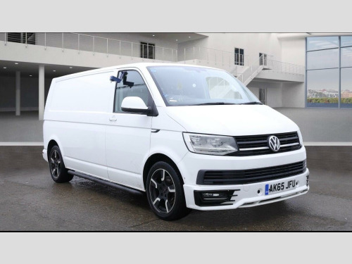 Volkswagen Transporter  2.0 BiTDI T30 BlueMotion Tech Highline FWD LWB Euro 5 (s/s) 5dr 
