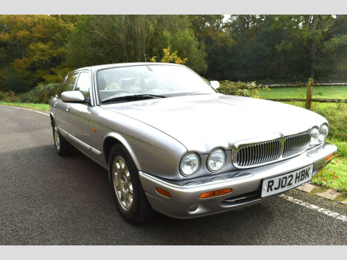 Jaguar XJ  3.2 XJ8 Executive 4dr