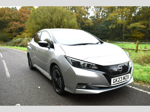 Nissan Leaf  39kWh N-Connecta Auto 5dr 