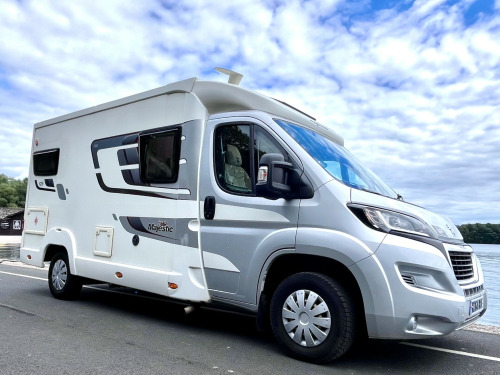 Elddis Majestic 125  BOXER (X2-50)