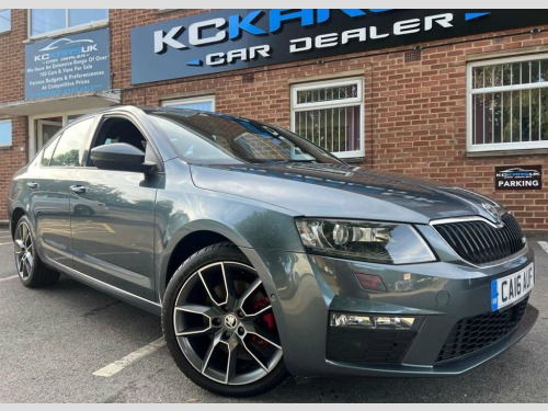 Skoda Octavia  vRS Hatchback Diesel DSG 4WD Euro 6 (s/s) (SNav)