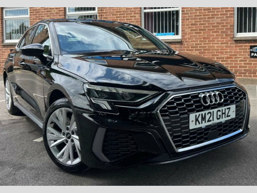 Audi A3  Sportback 40 TFSI S Line E Semi-Auto - Hybrid - Petrol - SatNav