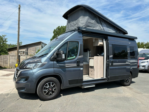 Elddis AUTOQUEST  CV80 Magnum GTV80