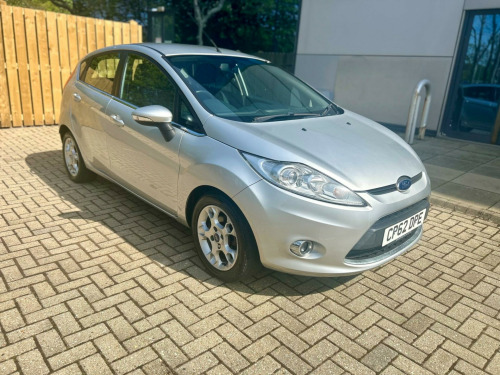 Ford Fiesta  1.25 Zetec Euro 5 5dr