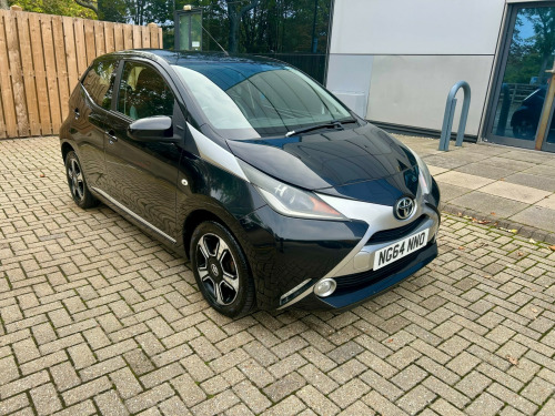 Toyota AYGO  1.0 VVT-i x-clusiv Hatchback 5dr Petrol Manual Euro 5 Euro 5 (68 ps)