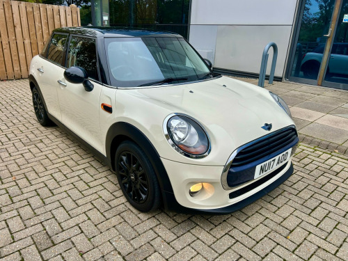MINI Hatch  1.5 Cooper Hatchback 5dr Petrol Manual Euro 6 (s/s) (136 ps)