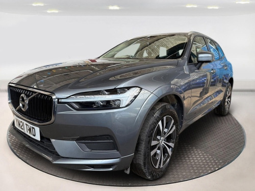 Volvo XC60 B4 MOMENTUM