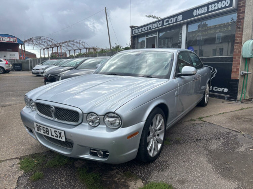 Jaguar XJ  2.7 TD Executive