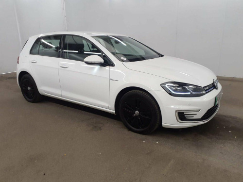Volkswagen Golf  35.8kWh e-Golf Auto 5dr