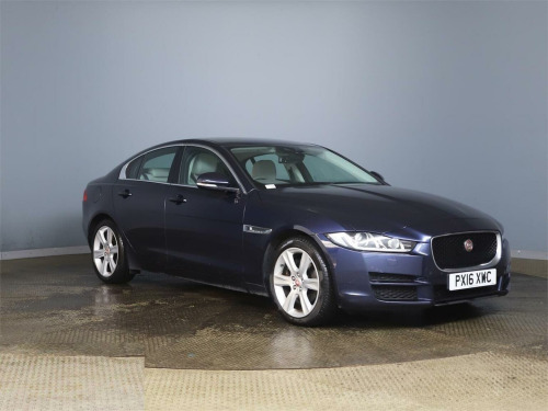 Jaguar XE  2.0d Portfolio Auto Euro 6 (s/s) 4dr