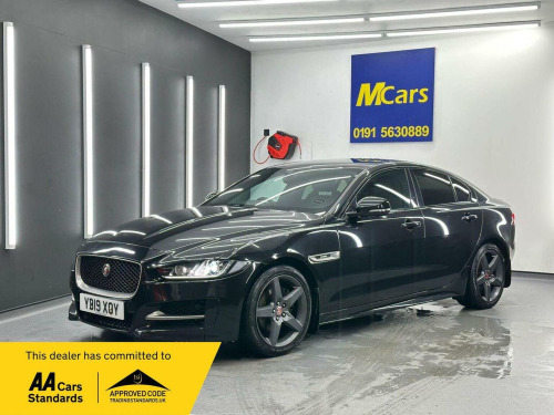 Jaguar XE  2.0d R-Sport Auto Euro 6 (s/s) 4dr 
