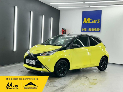 Toyota AYGO  1.0 VVT-i x-cite 3 Yellow Bi-Tone Euro 6 5dr 