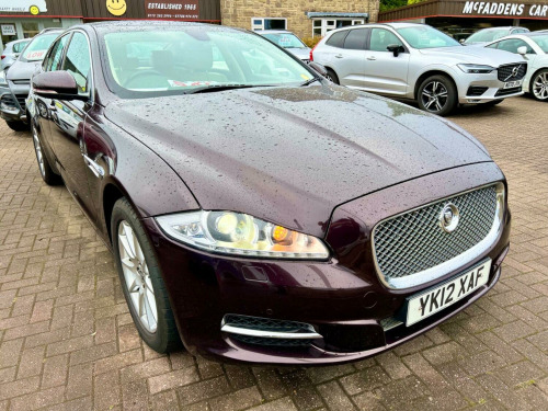 Jaguar XJ  3.0 d V6 Luxury FULL JAGUAR SERVICE HISTORY - 2 OWNERS 