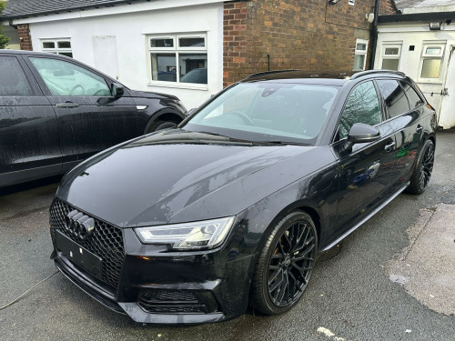 Audi A4 Avant  3.0 TDI V6 S line 