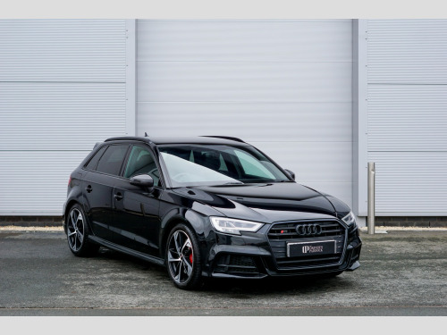 Audi S3  2.0 TFSI Black Edition