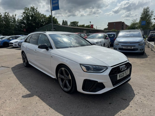 Audi A4 Avant  2.0 TDI 35 Black Edition Estate 5dr Diesel S Troni