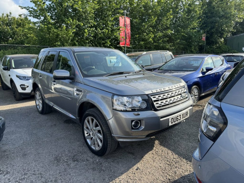 Land Rover Freelander 2  2.2 TD4 XS SUV 5dr Diesel Manual 4WD Euro 5 (s/s) 