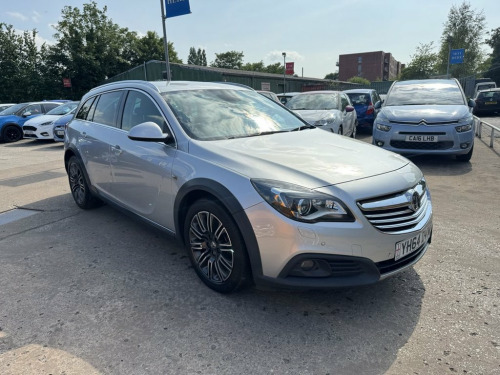 Vauxhall Insignia  2.0 CDTi Nav Country Tourer 5dr Diesel Auto 4WD Eu