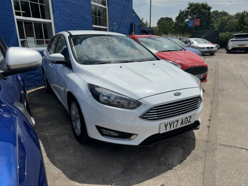 Ford Focus  1.0T EcoBoost Titanium Hatchback 5dr Petrol Manual