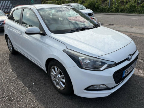 Hyundai i20  1.2 Blue Drive SE Hatchback 5dr Petrol Manual Euro