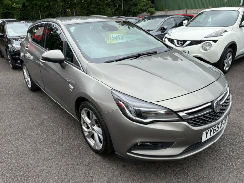 Vauxhall Astra  1.6 CDTi ecoTEC BlueInjection SRi Hatchback 5dr Di
