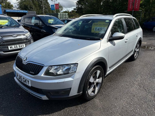 Skoda Octavia  2.0 TDI Scout Estate 5dr Diesel DSG 4WD Euro 6 (s/