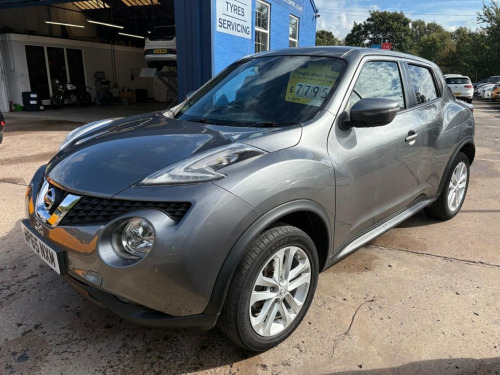Nissan Juke  1.5 dCi N-Connecta SUV 5dr Diesel Manual Euro 6 (s