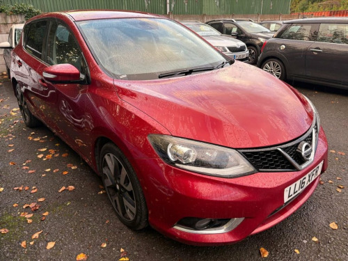 Nissan Pulsar  1.6 DIG-T Tekna Hatchback 5dr Petrol Manual Euro 6